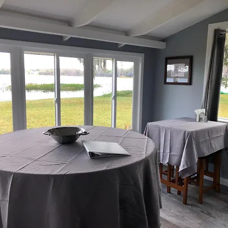Cozy Lake Front Cottage Clermont Exterior photo